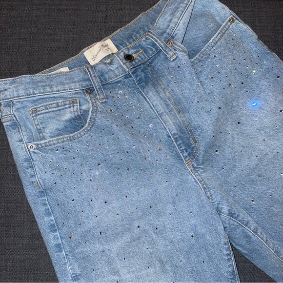 High-Rise Embellished 90's Straight Jeans - Universal Thread Light Wash - Picture 1 of 11